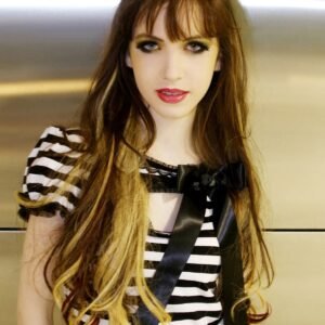 Katakomb, Molly Keyhole Top Striped.